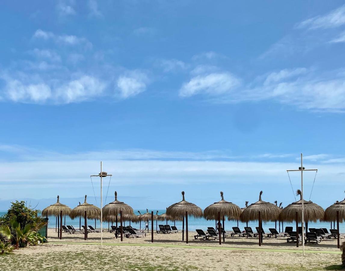 Apartamentos El Mar Azul 5 El Bajondillo 托雷莫利诺斯 外观 照片
